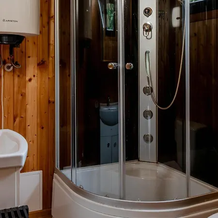 Limbowa 7, Sun & Snow Apartman *