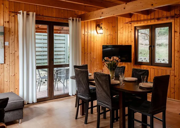 Limbowa 7, Sun & Snow *